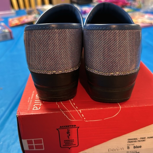 Sanita patent “Dungaree print” clogs, size 37 - Picture 3 of 7